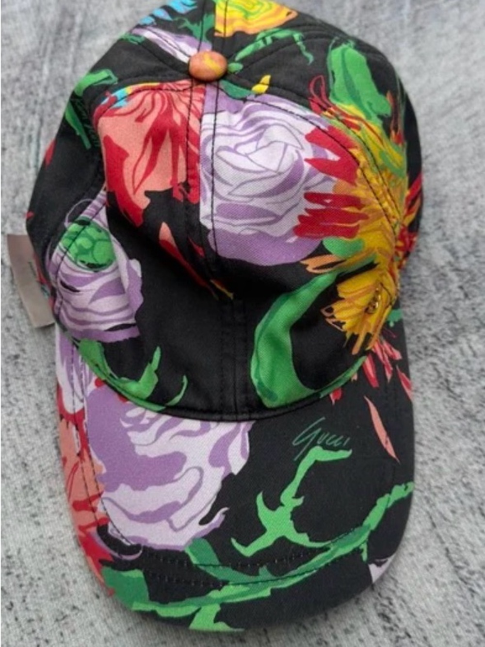 Gucci Hat Ken Scott Floral Theme GG Marmont Logo Black . Like New - Picture 13 of 14